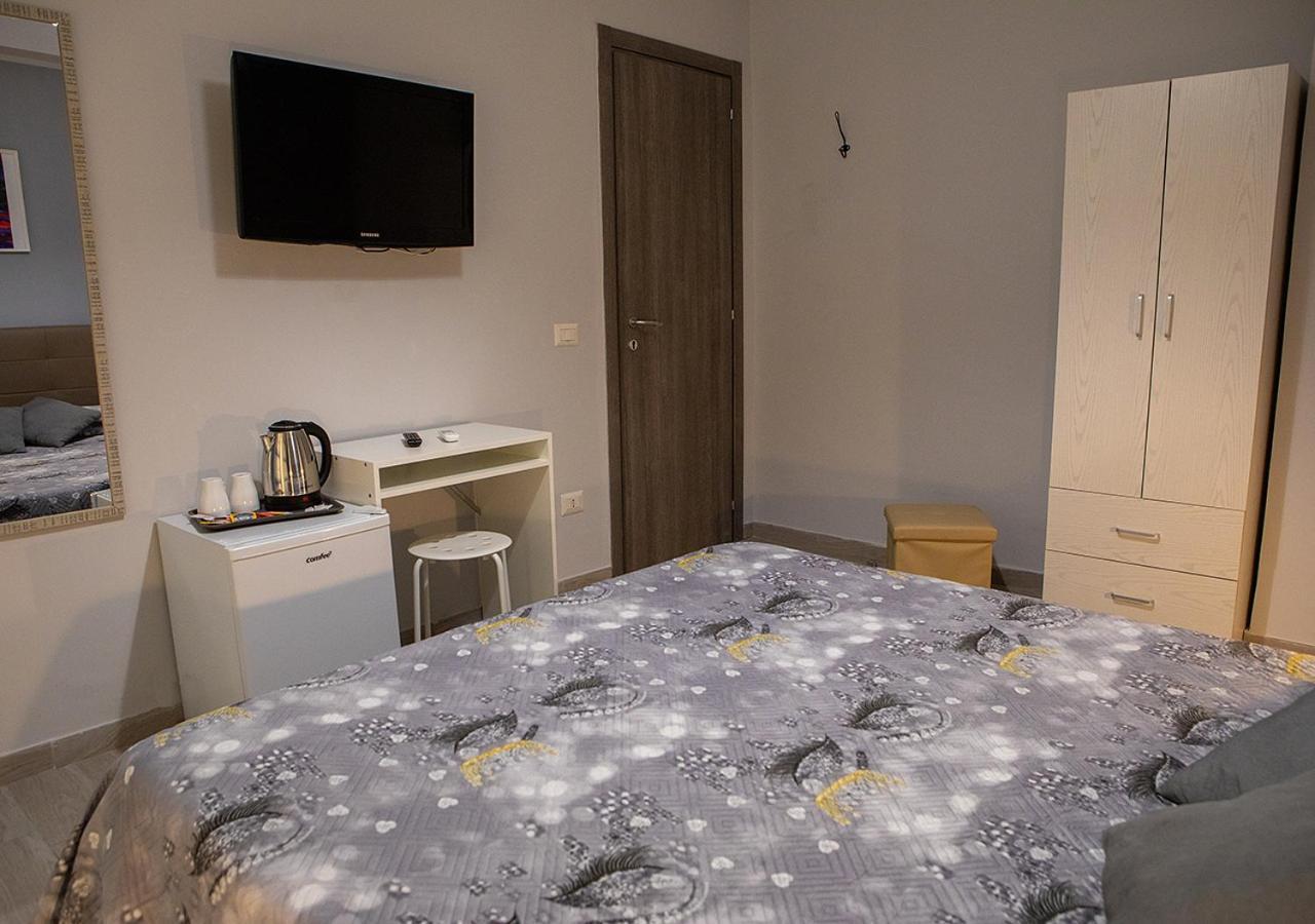 Zuroli Suite Naples Extérieur photo