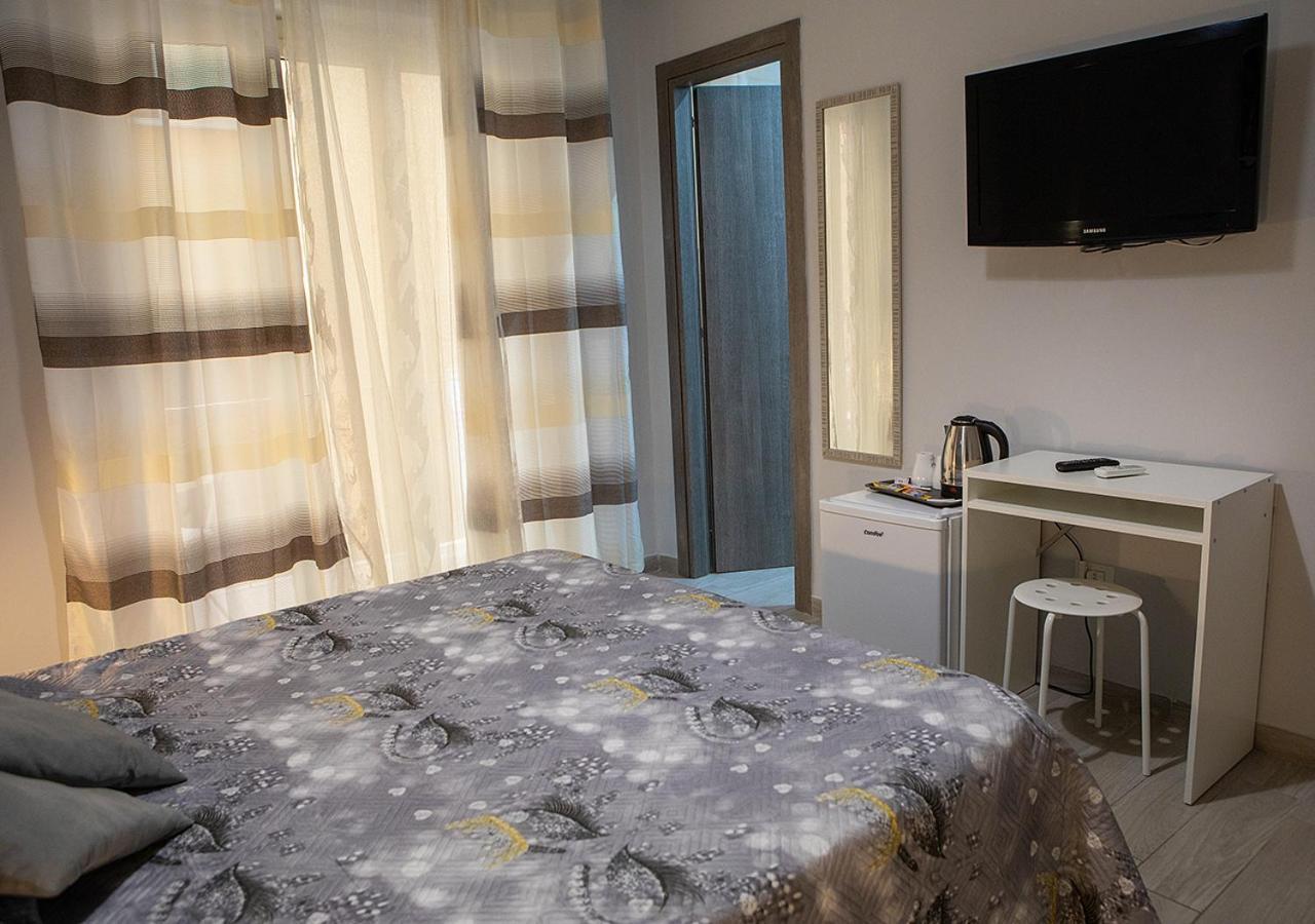 Zuroli Suite Naples Extérieur photo
